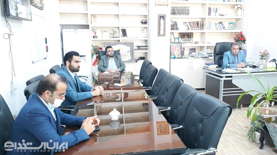 کارشناس امور اداری