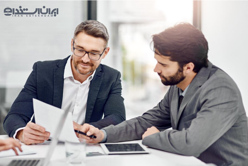 استخدام مشاور مالی